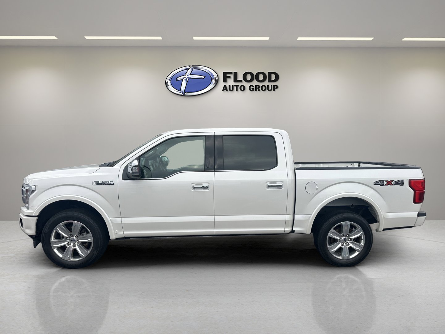 Certified 2019 Ford F150 Platinum w/ Equipment Group 701A Luxury image 4