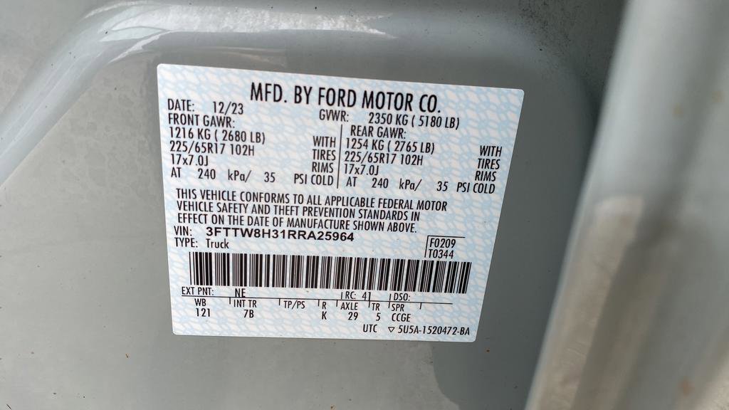 Certified 2024 Ford Maverick XLT w/ XLT Luxury Package image 28