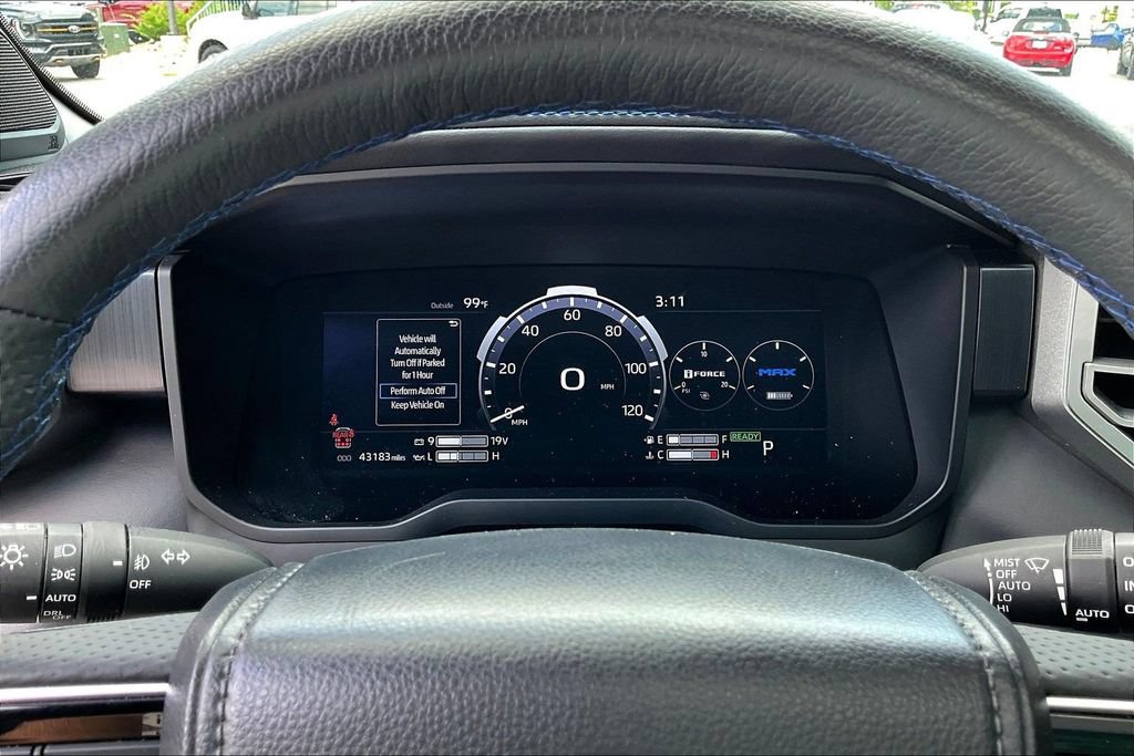 Used 2025 Toyota Sequoia Platinum AWD/4WD image 15