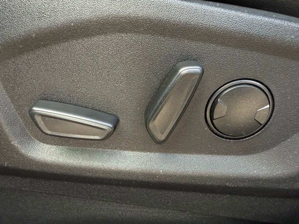 Certified 2024 Ford Edge ST w/ Equipment Group 401A image 22