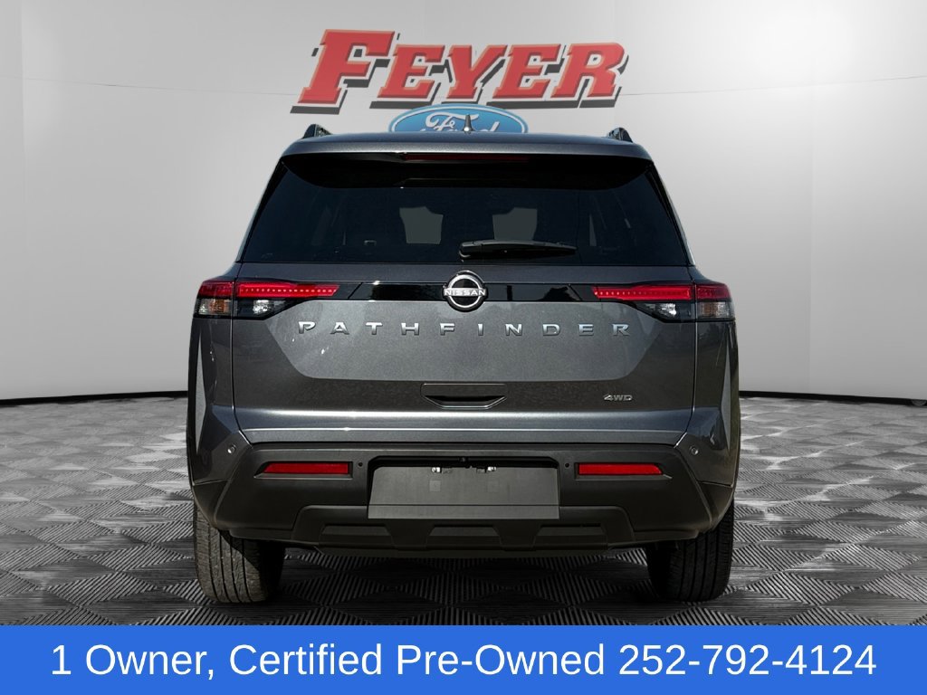 Used 2025 Nissan Pathfinder SV AWD/4WD image 4