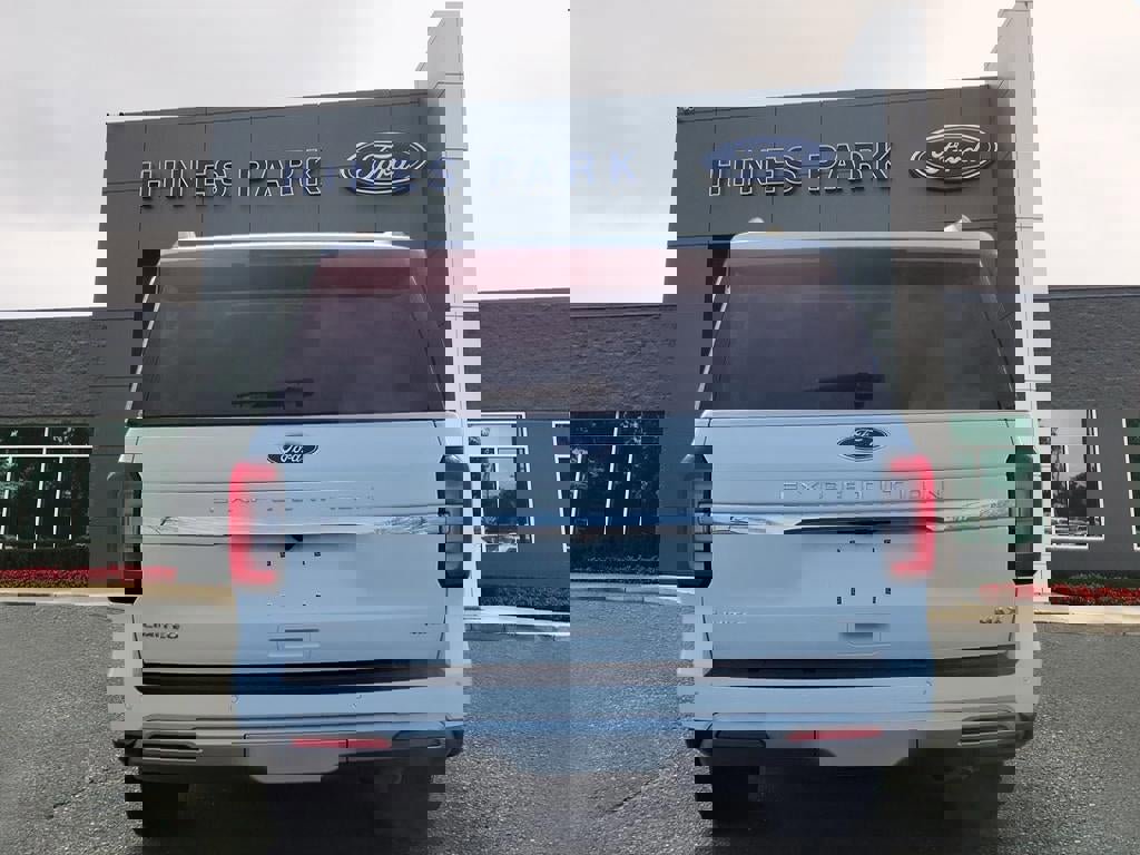 Certified 2023 Ford Expedition Max Limited image 4