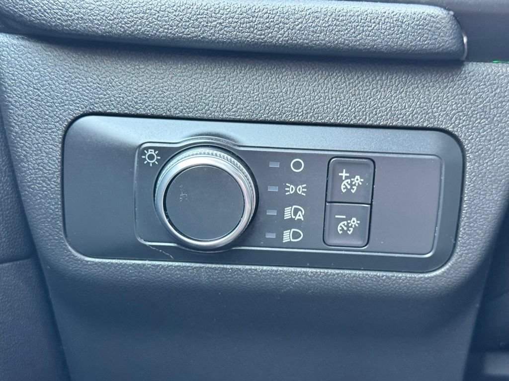 Certified 2020 Ford Escape S FWD image 30