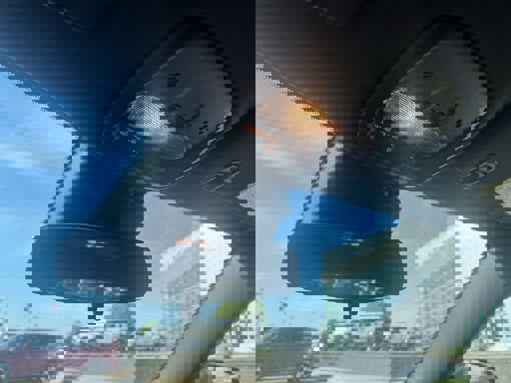 Used 2024 Chevrolet Trax RS w/ Driver Confidence Package FWD image 18