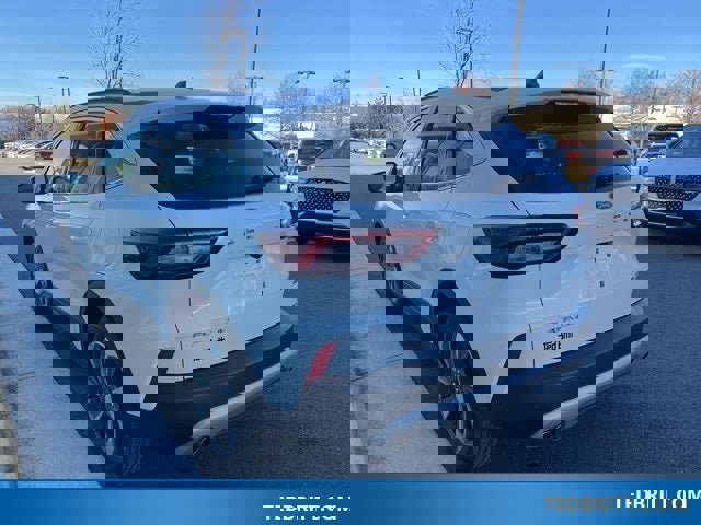 Certified 2024 Ford Escape Platinum w/ Premium Technology Package image 6