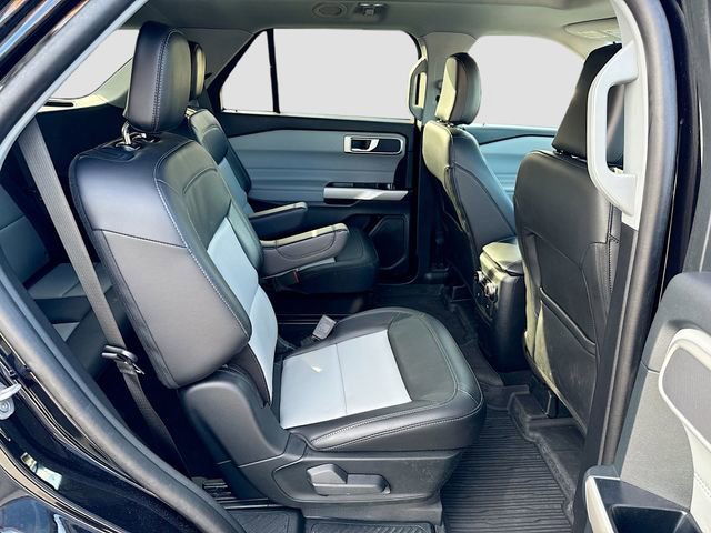 Certified 2023 Ford Explorer XLT w/ Equipment Group 202A image 31