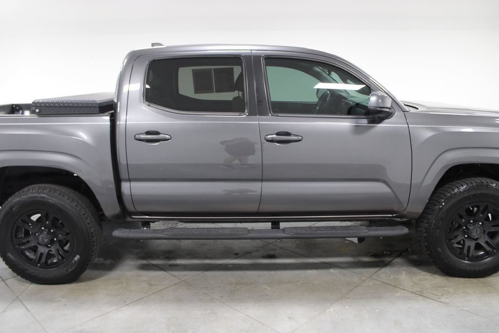 Used 2020 Toyota Tacoma SR w/ SR Convenience Package RWD image 12