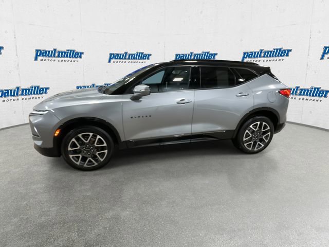 Used 2023 Chevrolet Blazer RS image 4