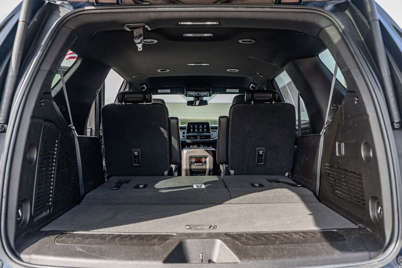 Used 2021 Chevrolet Tahoe LT image 16