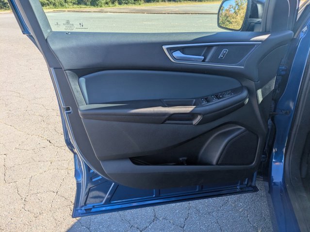 Certified 2022 Ford Edge SEL w/ Sport Appearance Package image 12