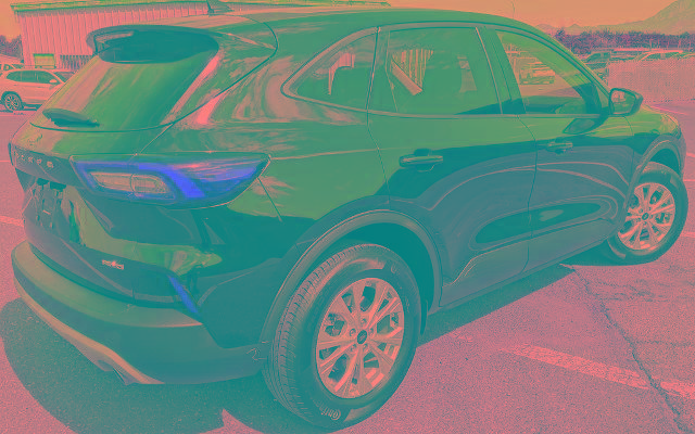 Certified 2025 Ford Escape Active AWD/4WD image 3