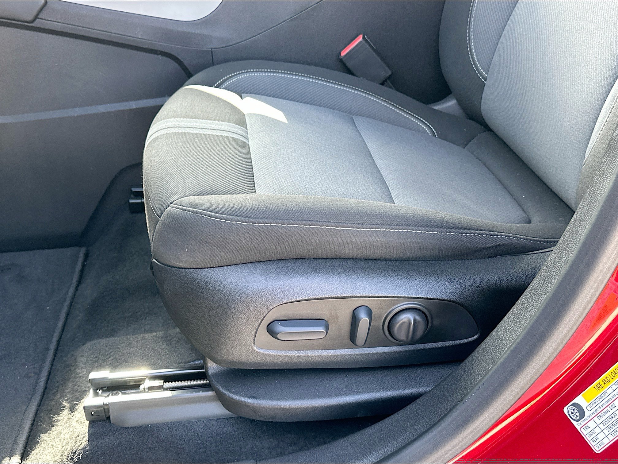 Used 2023 Chevrolet Blazer LT FWD image 19