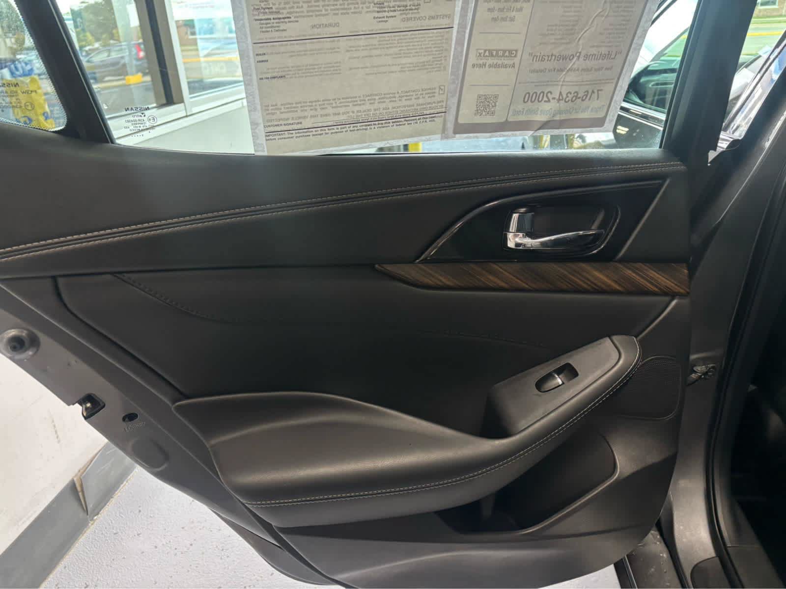 Used 2017 Nissan Maxima Platinum FWD image 27