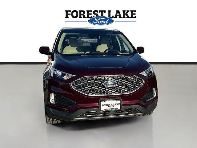 Certified 2024 Ford Edge SEL w/ Convenience Package AWD/4WD image 2