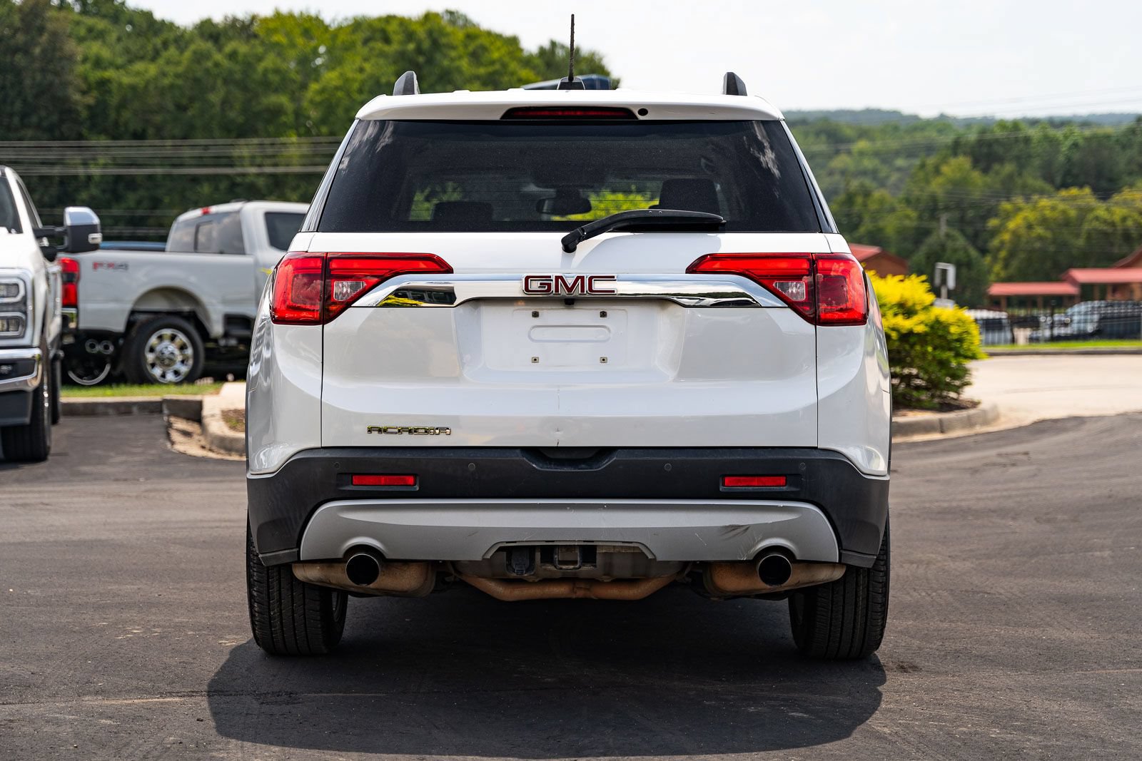 Used 2018 GMC Acadia SLT FWD image 6