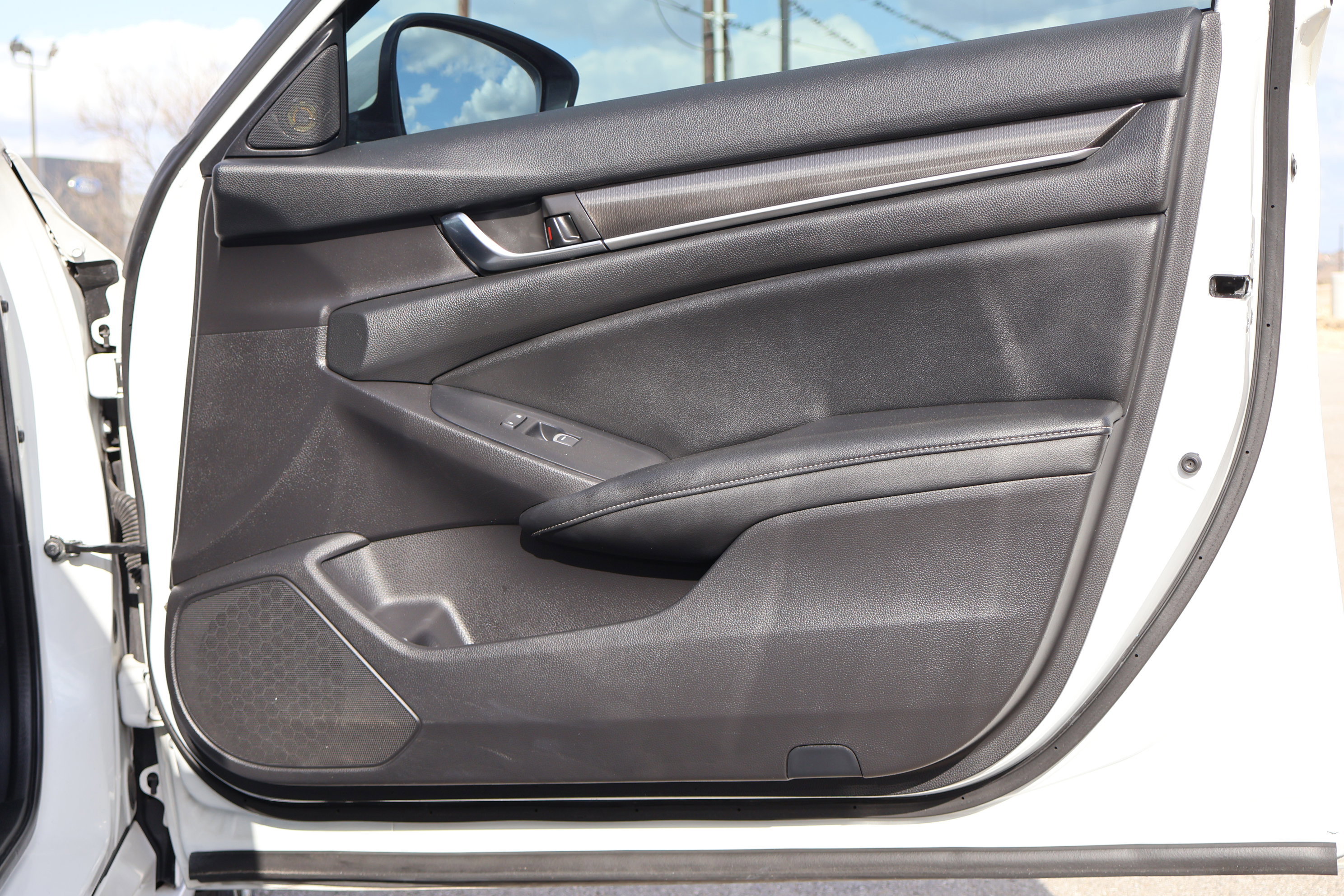 Used 2020 Honda Accord Sport image 33