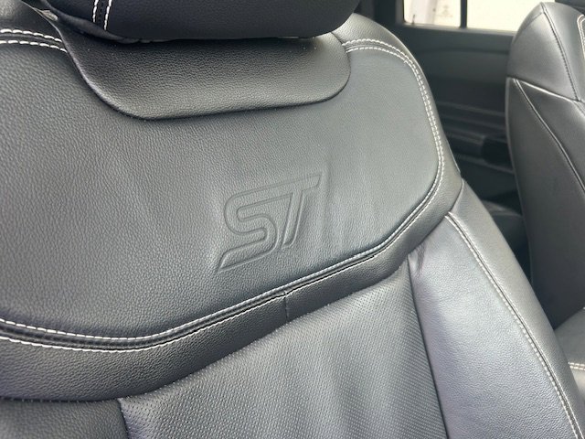 Certified 2023 Ford Explorer ST-Line w/ Class IV Trailer Tow Package image 17