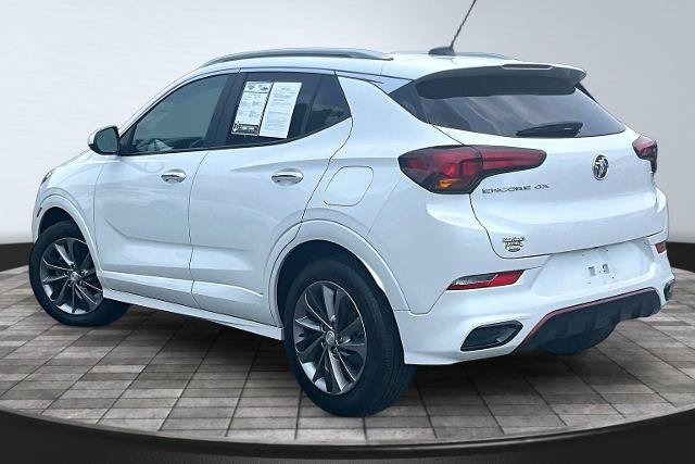Used 2023 Buick Encore GX Select w/ Sport Touring Package FWD image 2