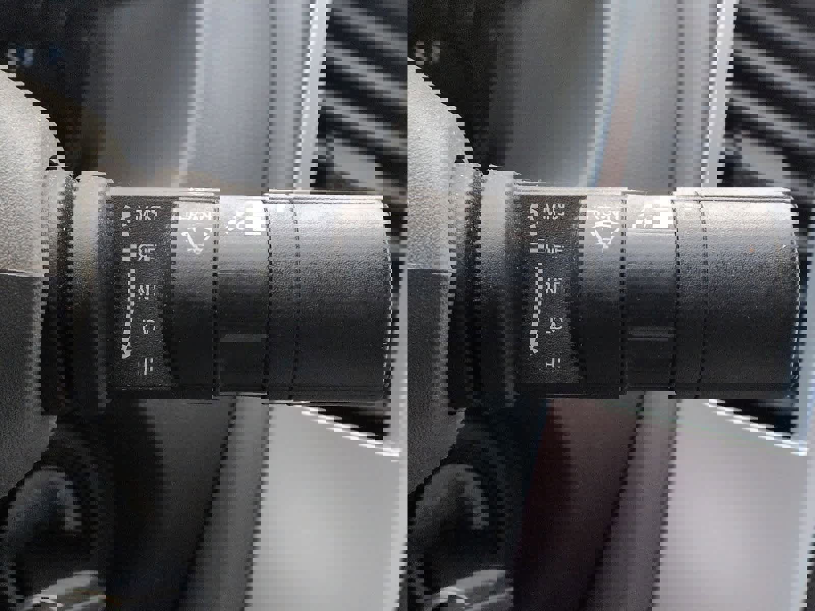 Used 2018 Nissan Frontier SV image 26