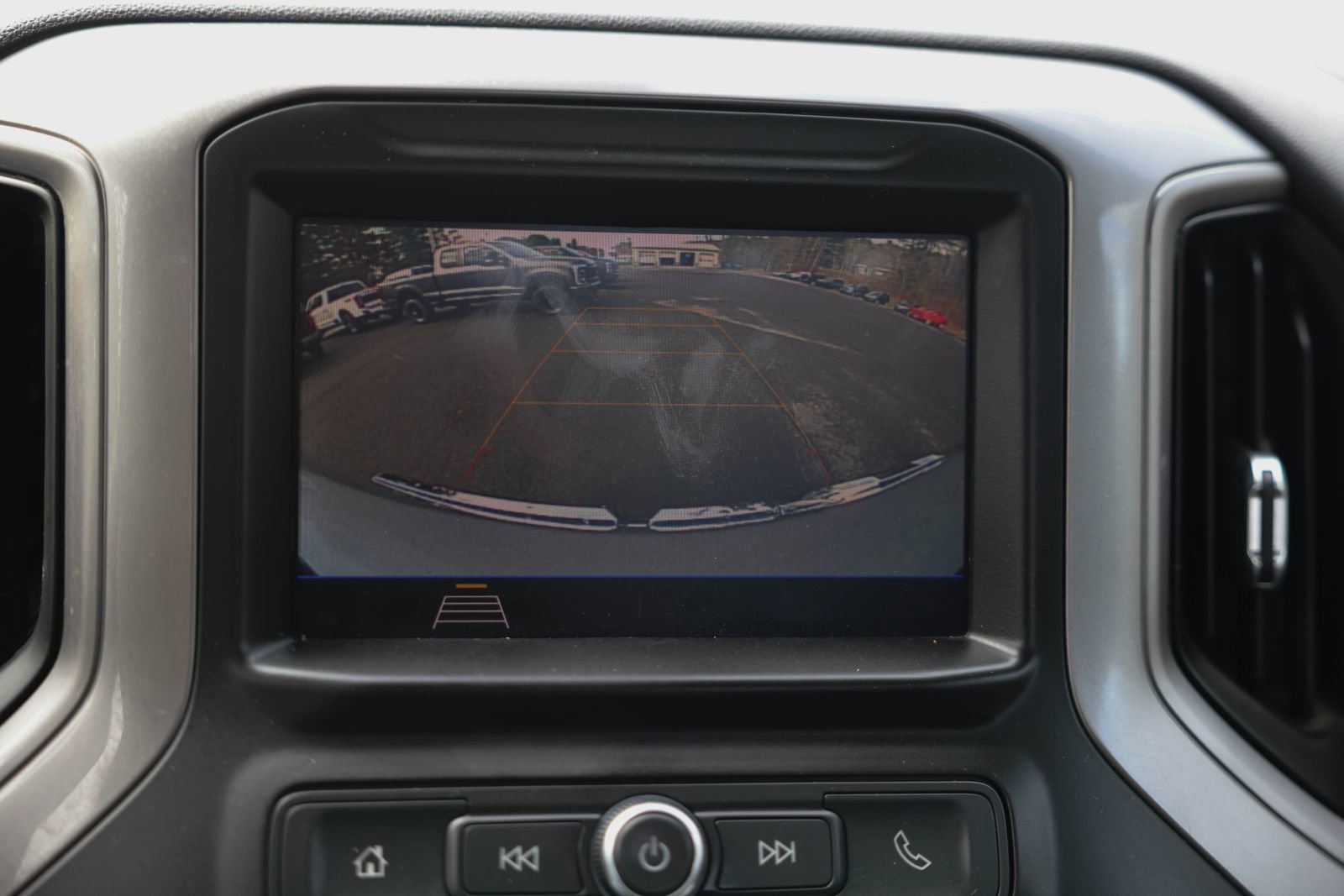 Used 2021 GMC Sierra 1500 2WD Regular Cab w/ Convenience Package image 18