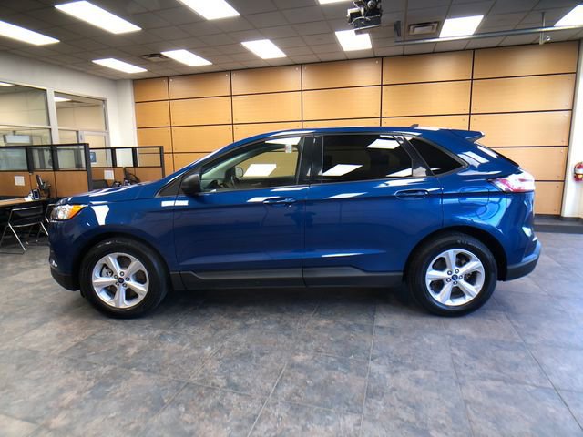 Certified 2020 Ford Edge SE image 2