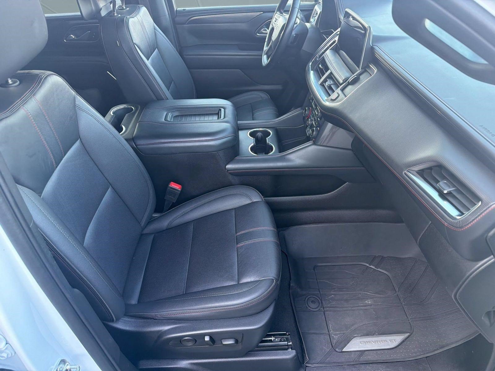 Used 2024 Chevrolet Tahoe RST w/ Luxury Package AWD/4WD image 24