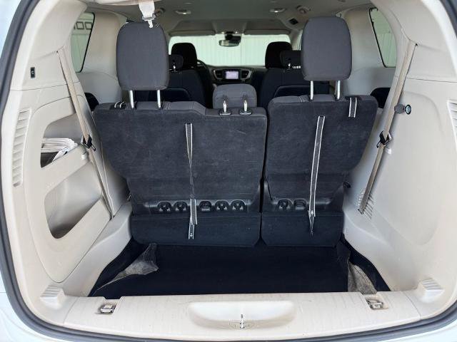 Used 2023 Chrysler Voyager LX FWD image 28