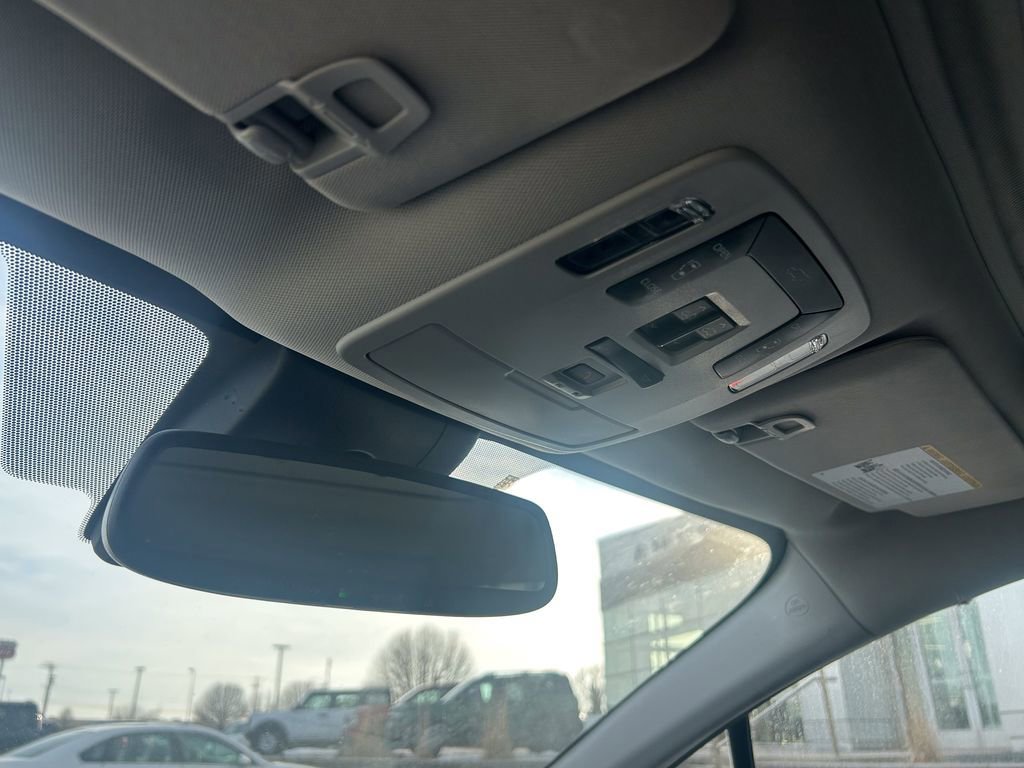 Used 2021 Toyota Sienna XLE image 20