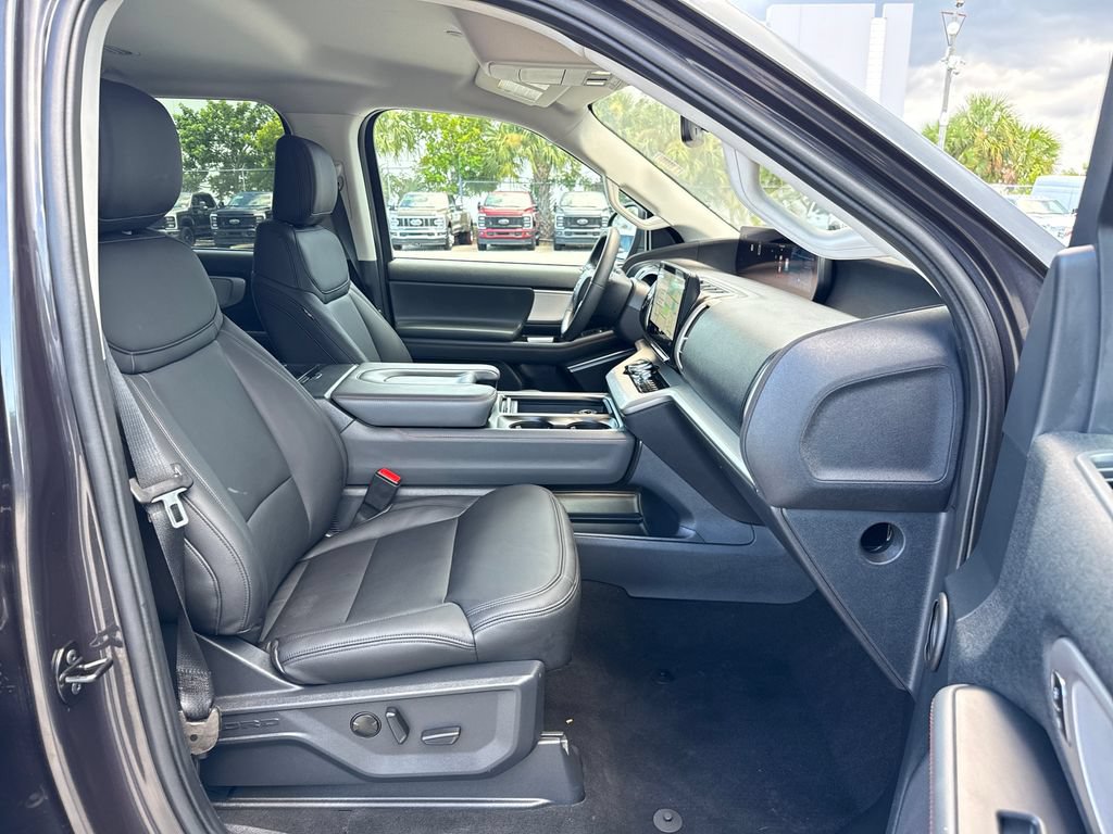 Certified 2025 Ford Expedition Active RWD image 29