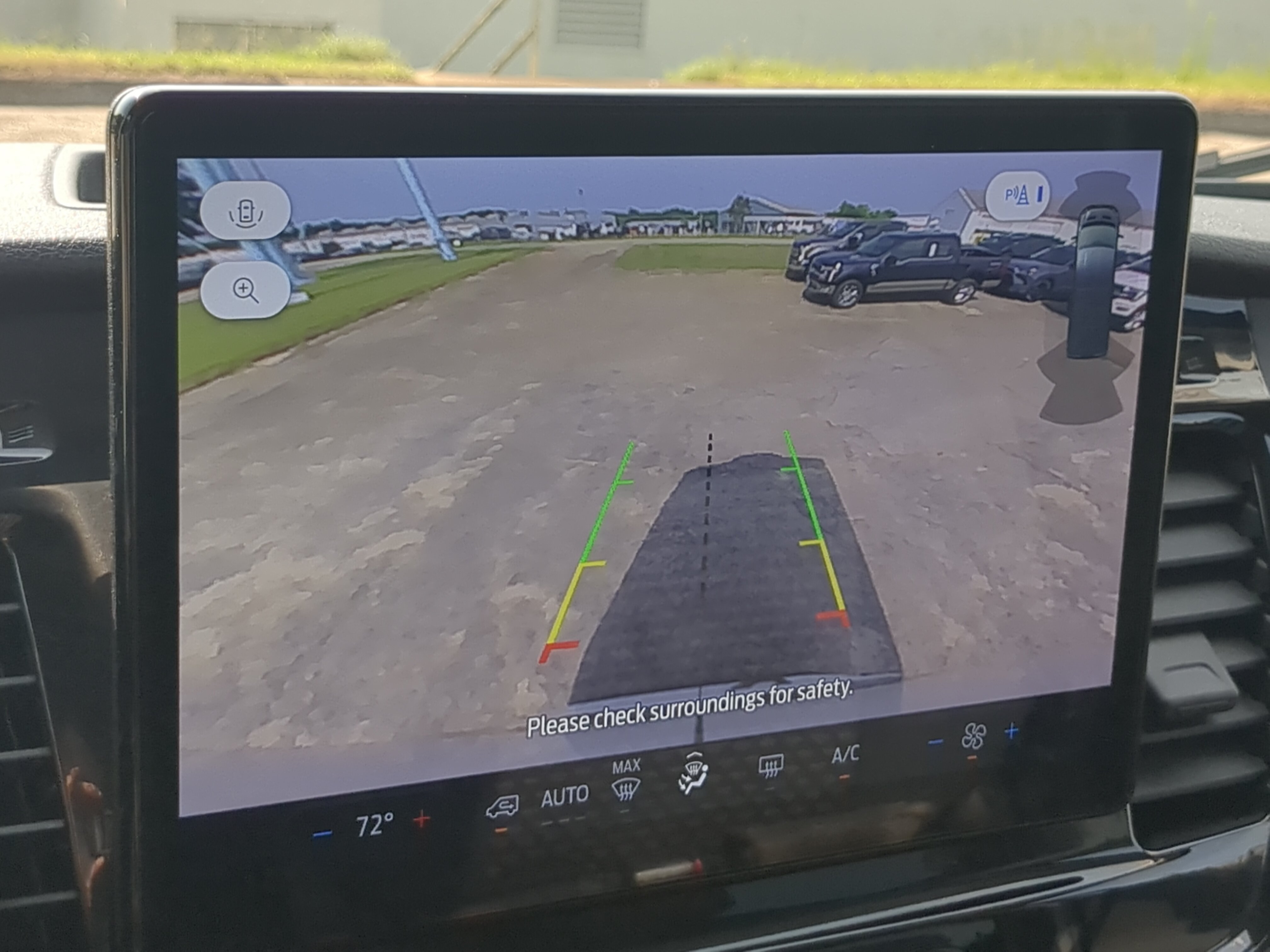 Certified 2025 Ford Transit 350 XLT RWD image 18