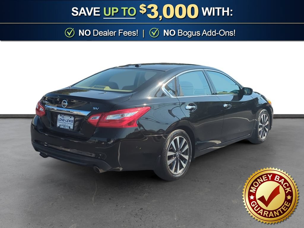 Used 2017 Nissan Altima 2.5 SV w/ Interior Lighting Package FWD image 7