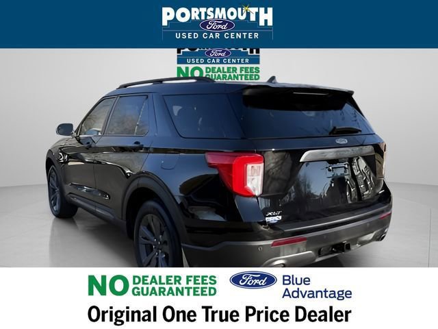 Certified 2022 Ford Explorer XLT w/ Equipment Group 202A image 9