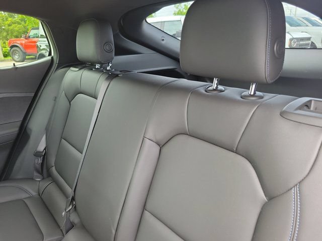 Used 2024 Buick Envista Sport Touring w/ Convenience I Package FWD image 23