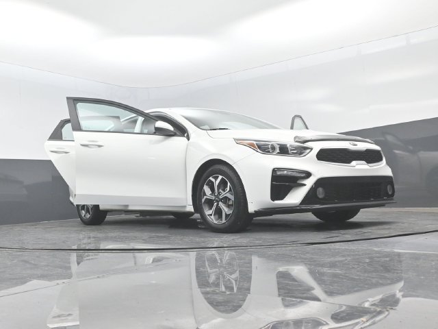 Used 2021 Kia Forte LXS FWD image 29