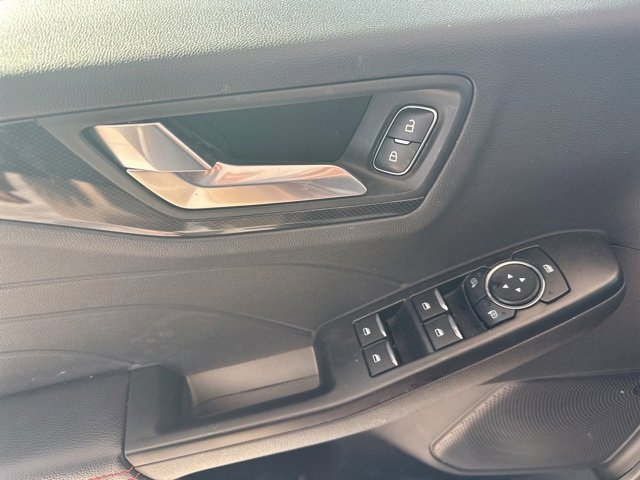 Certified 2025 Ford Escape ST-Line image 11