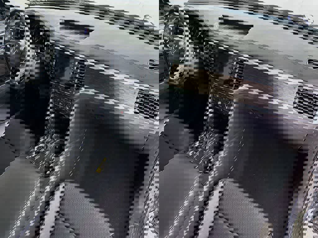 Used 2021 Volkswagen Atlas SE w/ Panoramic Sunroof Package image 64