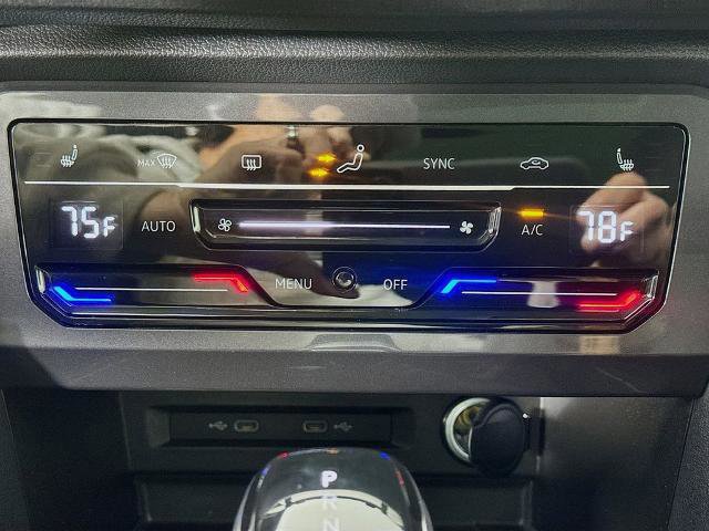 Used 2022 Volkswagen Tiguan SE image 17