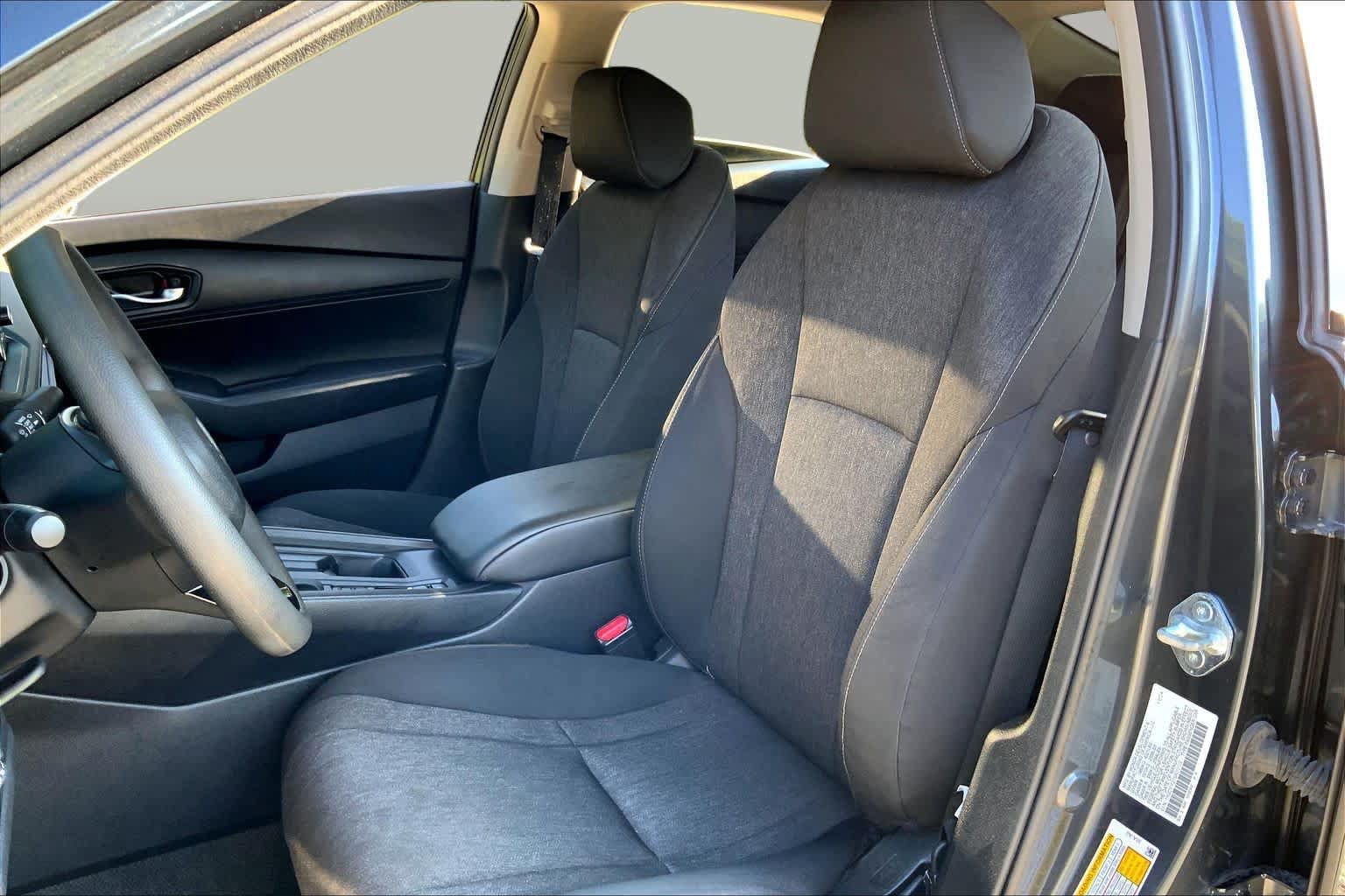 Used 2025 Honda Accord LX image 7
