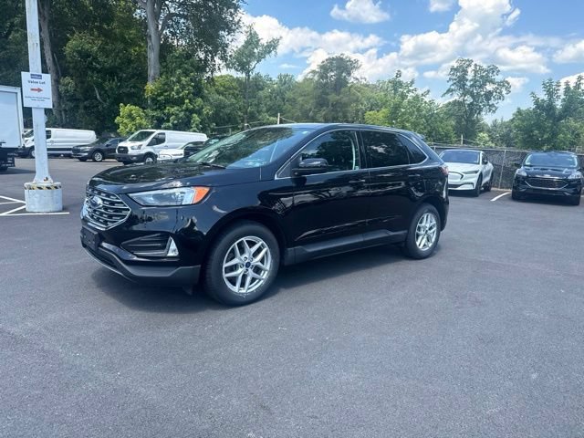 Certified 2022 Ford Edge SEL w/ Convenience Package AWD/4WD image 3