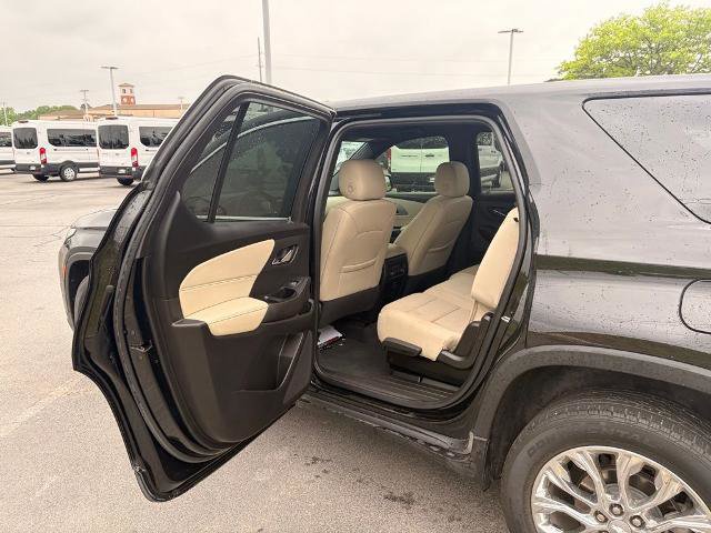 Used 2023 Chevrolet Traverse LS w/ Safety Package image 27