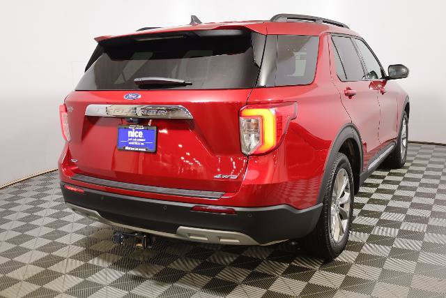 Certified 2024 Ford Explorer XLT w/ Equipment Group 202A AWD/4WD image 5