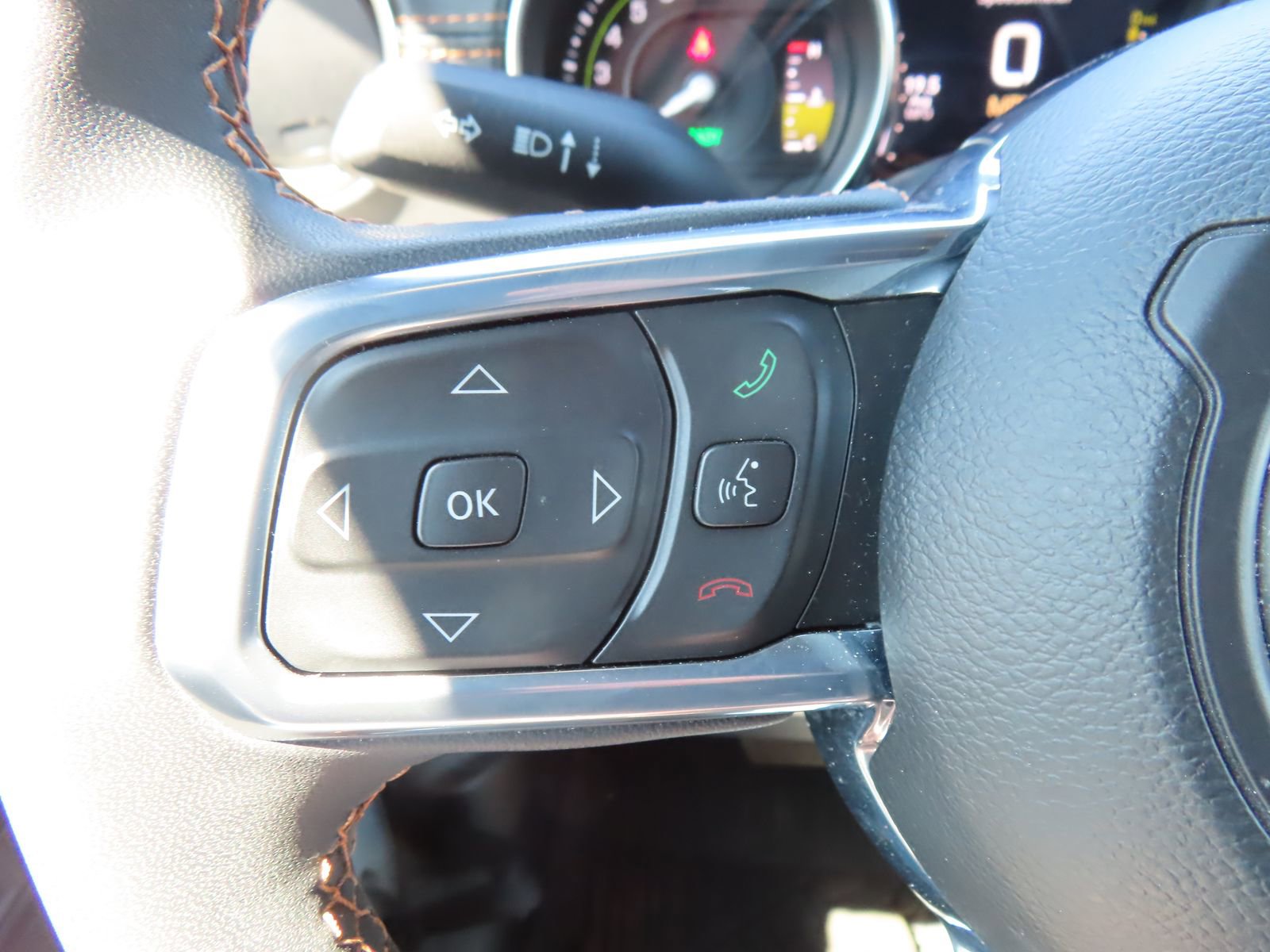 Used 2023 Jeep Wrangler Unlimited Sahara image 20