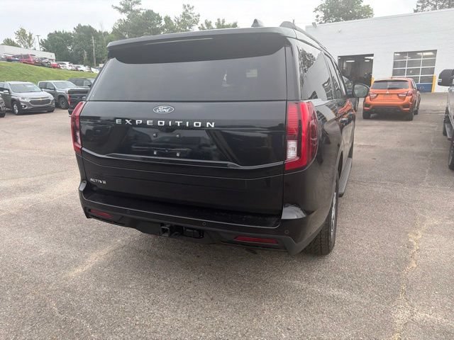 Certified 2025 Ford Expedition Active AWD/4WD image 29