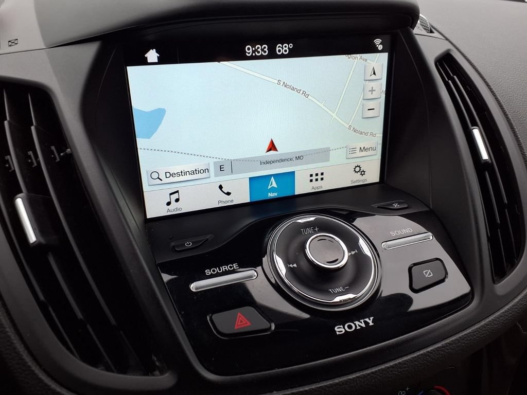 Certified 2019 Ford Escape Titanium AWD/4WD image 12