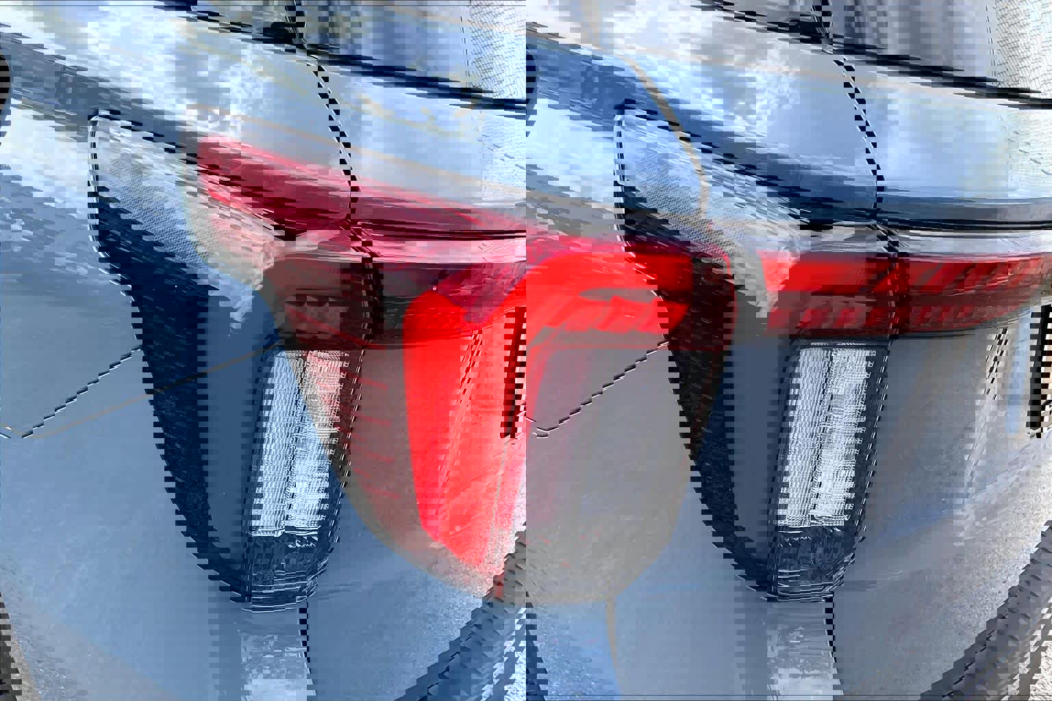 Certified 2025 Ford Explorer ST image 31