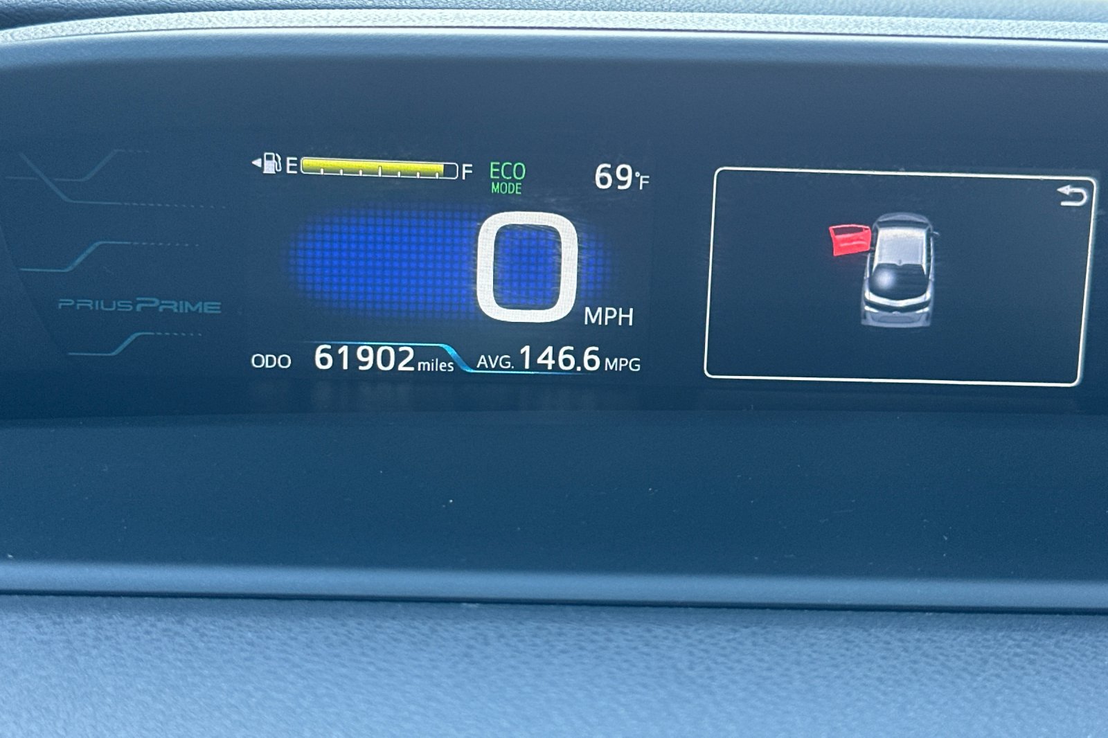 Used 2018 Toyota Prius Prime Plus FWD image 28