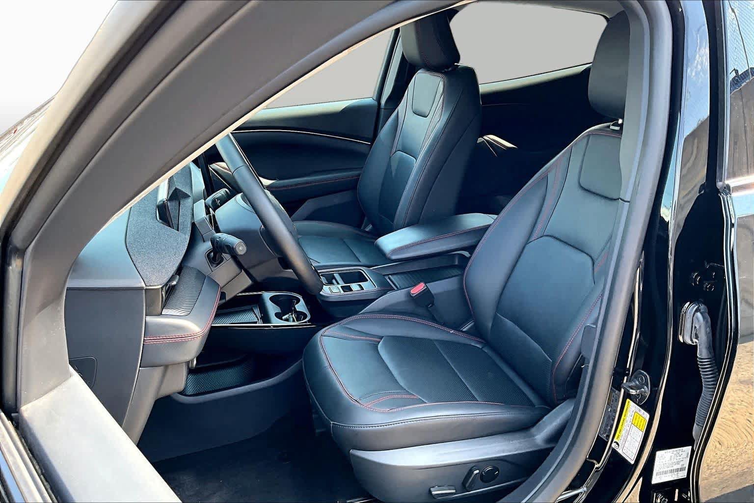 Certified 2025 Ford Mustang Mach-E Premium w/ Sport Appearance Package AWD/4WD image 9