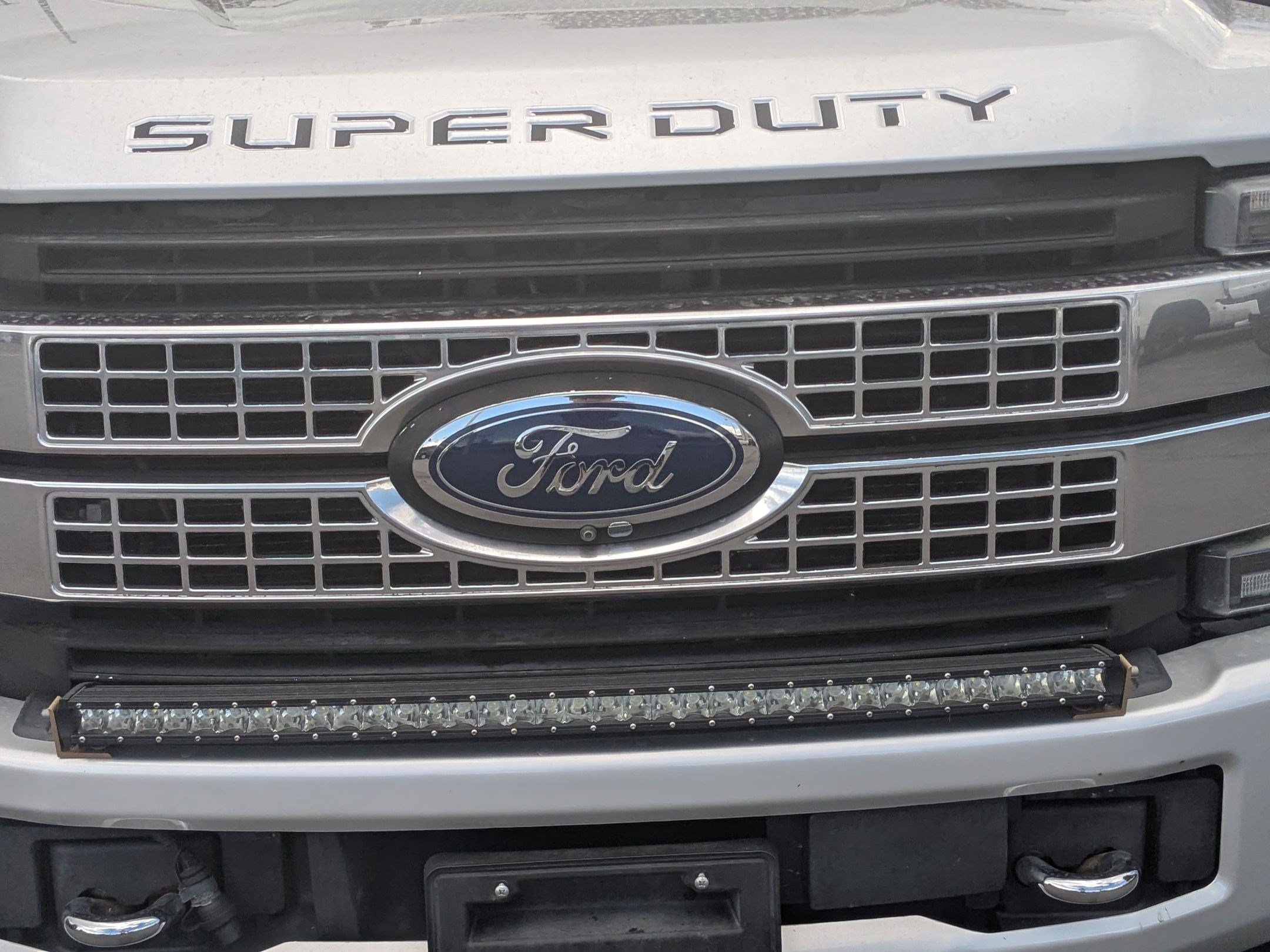 Certified 2019 Ford F350 Platinum w/ Platinum Ultimate Package AWD/4WD image 12