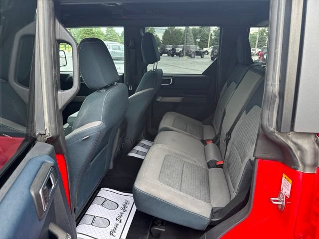 Certified 2023 Ford Bronco Outer Banks w/ Sasquatch Package AWD/4WD image 10