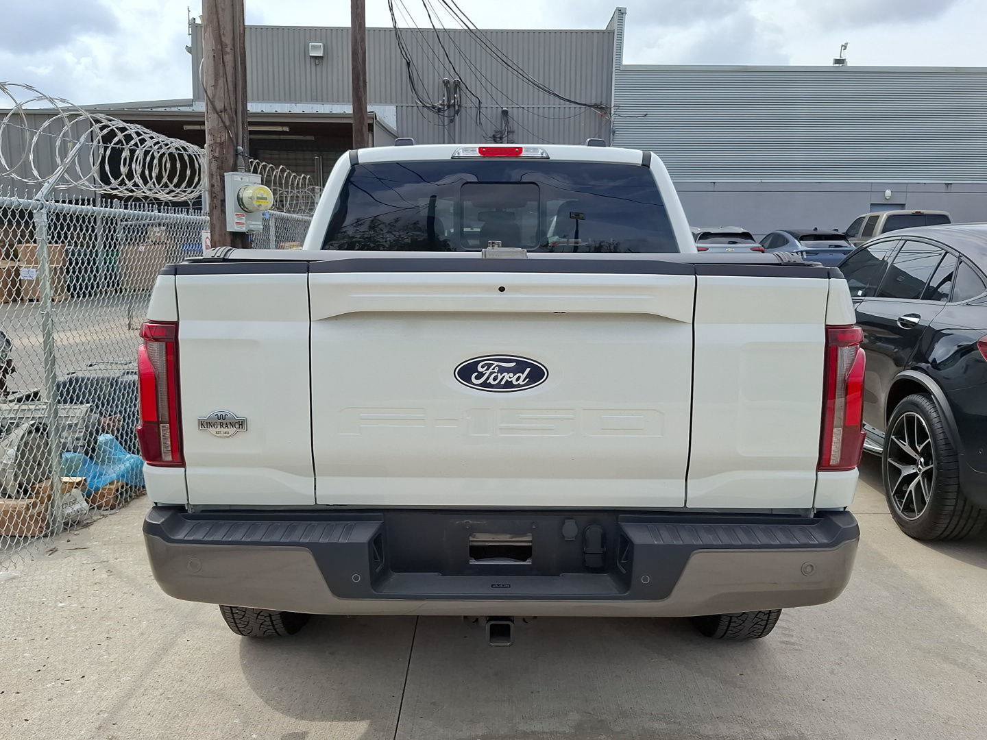 Certified 2025 Ford F150 King Ranch w/ FX4 Off-Road Package AWD/4WD image 30